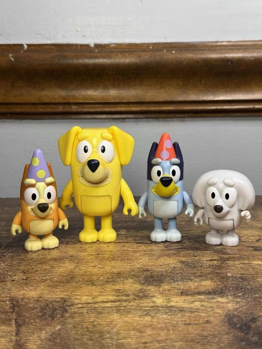 Bluey Pass the Parcel Mini Figures